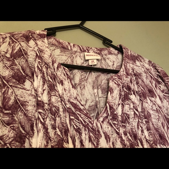 Boho Chic Feather Pattern Blouse w/ Bell Sleeves - Picture 5 of 7